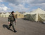 Guardian: Ukraine border guards keep guns trained in both directions