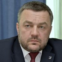 Майдановцы строят баррикады под окнами Махницкого