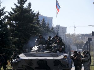 [фото] Боевики под видом "айдаровцев" шантажируют кандидатов-мажоритарщиков