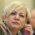 Гонтарева сообщила, когда гривна вернется к уровню 20-22 за доллар