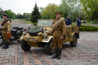 Мариуполь посетили участники автопробега «Победа ради мира!» (ФОТО)
